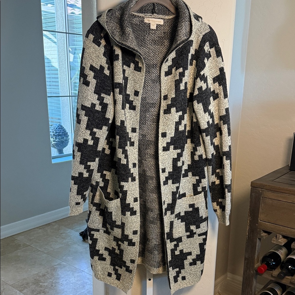 Monteau Black and White Knit Cardigan Sweater with Hood